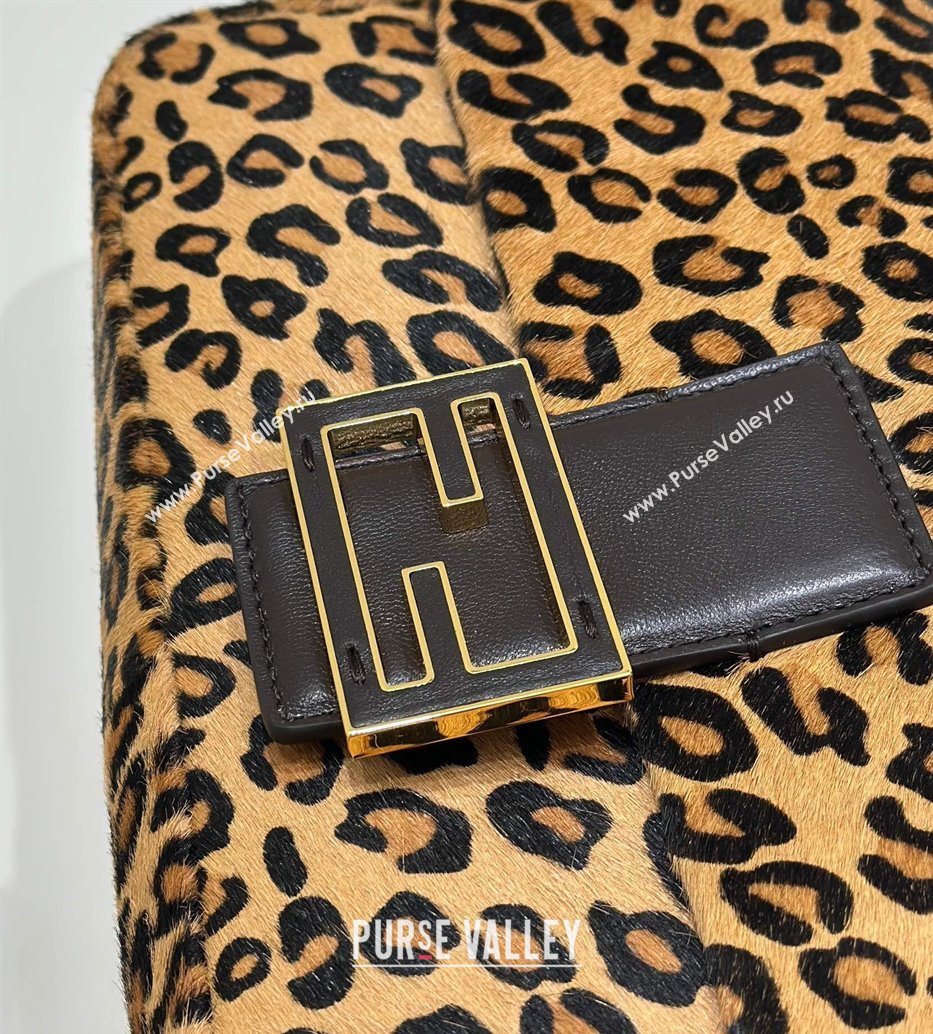 Fendi Baguette Medium Bag in Leopard Printed Mohair 2025 8691M (CL-251124002)