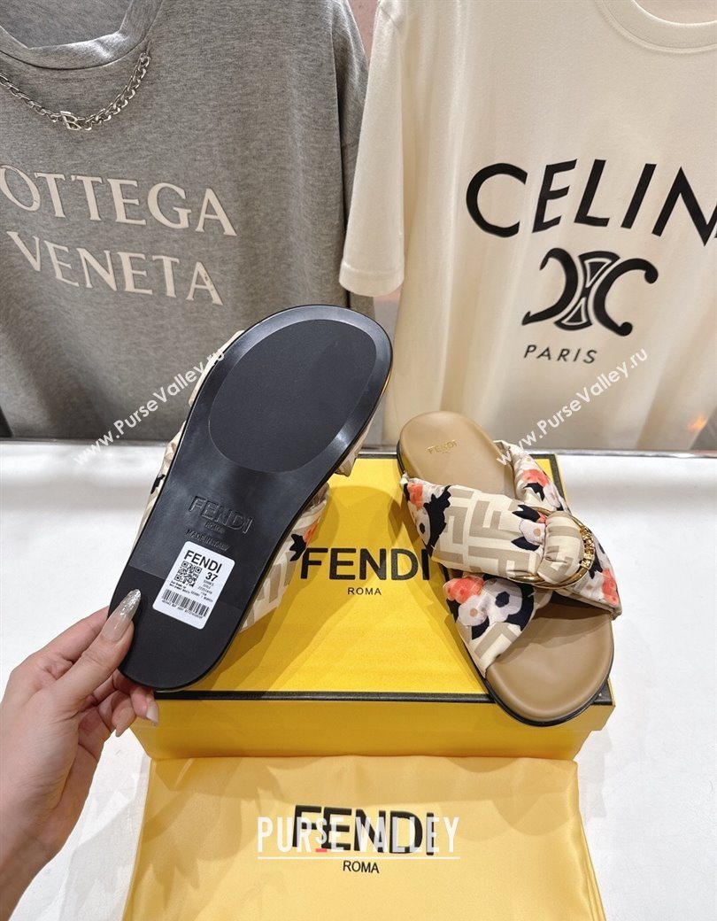 Fendi Feel Flat Slides Sandal in Printed FF Fabric with D-ring Buckle Beige 2025 (MD-251216061)