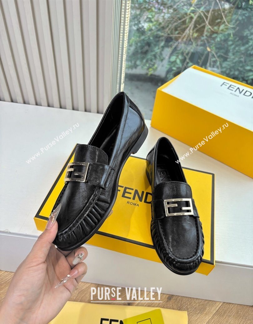 Fendi Baguette Flat Loafers in Shiny Calfskin Leather Black 2025 FE121603 (MD-251216086)