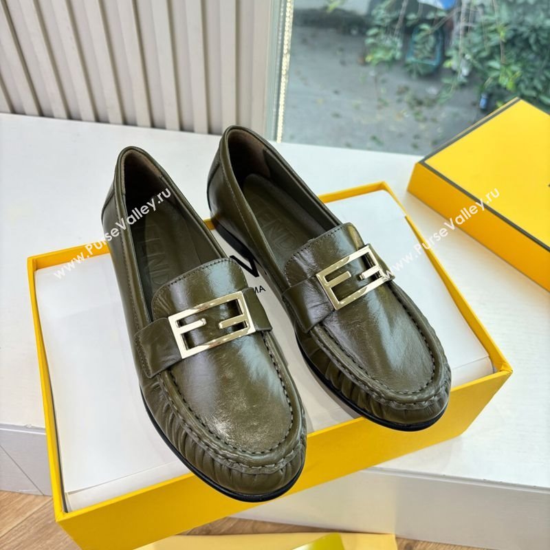 Fendi Baguette Flat Loafers in Shiny Calfskin Leather Green 2025 FE121603 (MD-251216087)