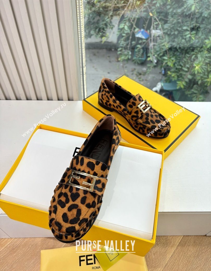 Fendi Baguette Flat Loafers in Leopard Print 2025 FE121603 (MD-251216088)
