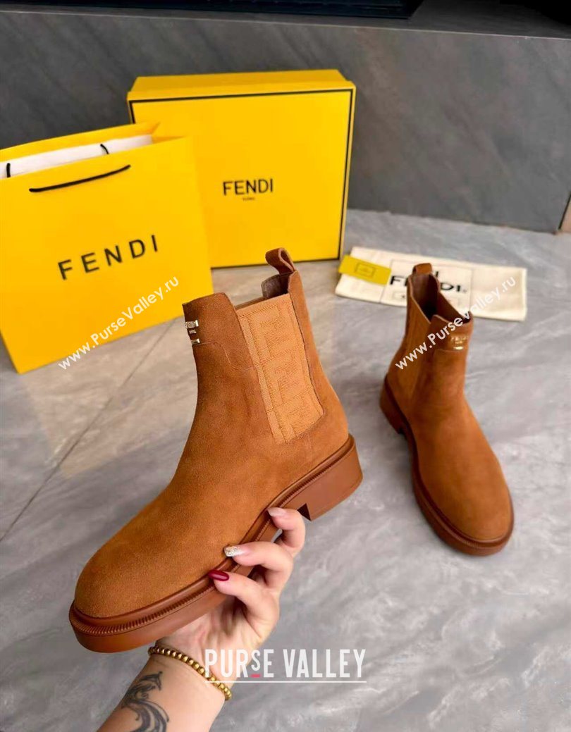 Fendi Filo Biker Ankle Boots 3.5cm in Suede Light Brown 2025 FE121602 (MD-251216074)