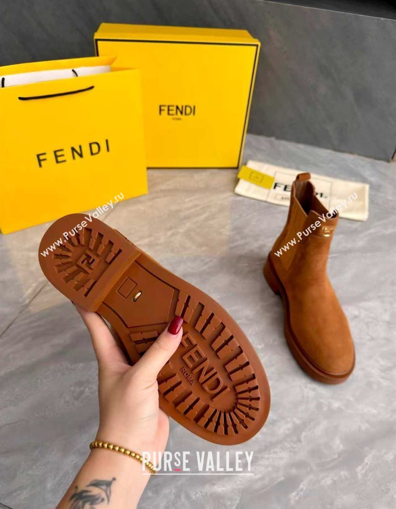 Fendi Filo Biker Ankle Boots 3.5cm in Suede Light Brown 2025 FE121602 (MD-251216074)