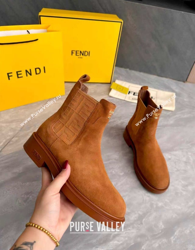 Fendi Filo Biker Ankle Boots 3.5cm in Suede Light Brown 2025 FE121602 (MD-251216074)