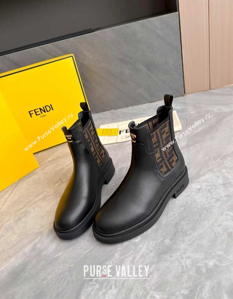 Fendi Filo Biker Ankle Boots 3.5cm in FF Canvas and Calfskin Leather Black/Brown 2025 FE121602 (MD-251216076)