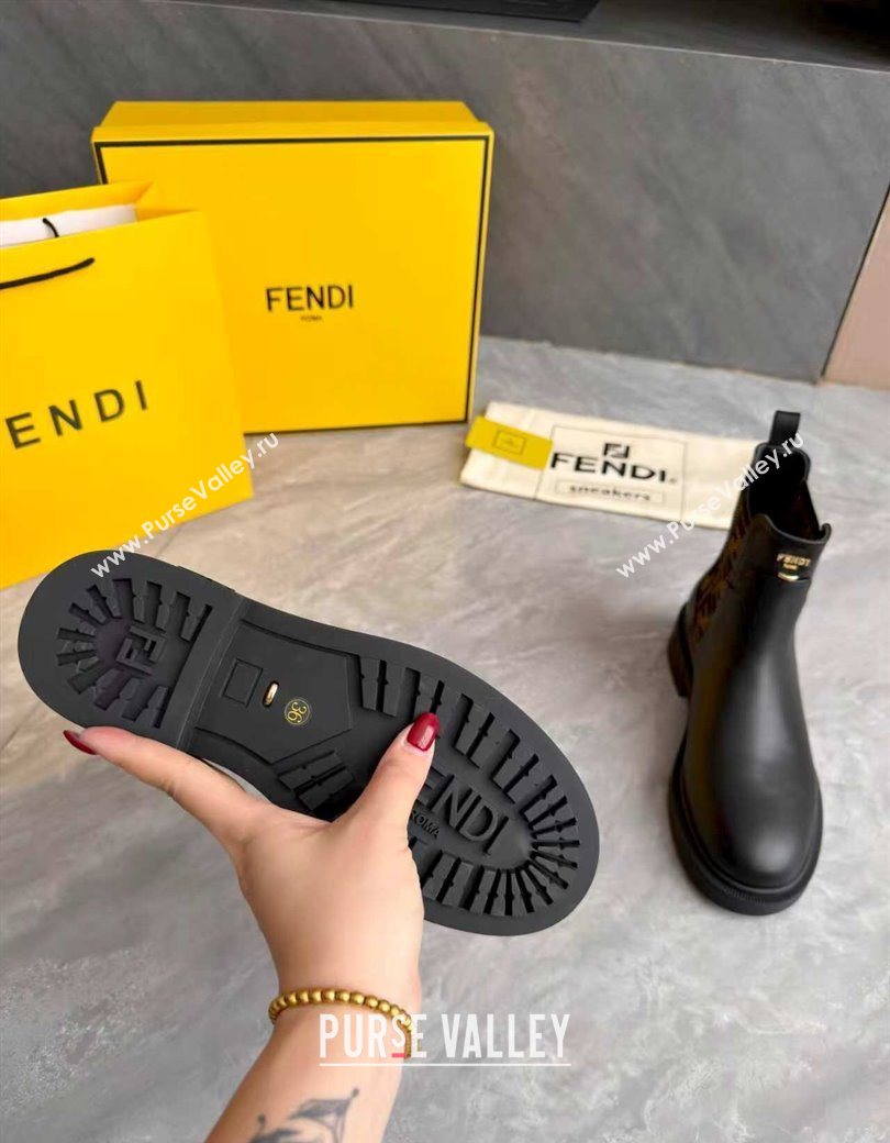 Fendi Filo Biker Ankle Boots 3.5cm in FF Canvas and Calfskin Leather Black/Brown 2025 FE121602 (MD-251216076)