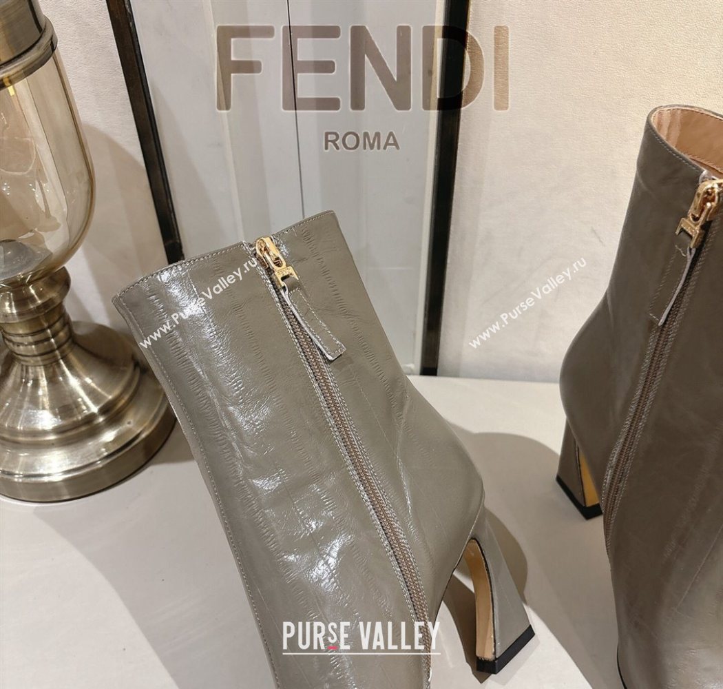 Fendi Arco Heel Ankle Boots 8cm in Hagfish Embossed Leather Grey 2025 (MD-251216078)