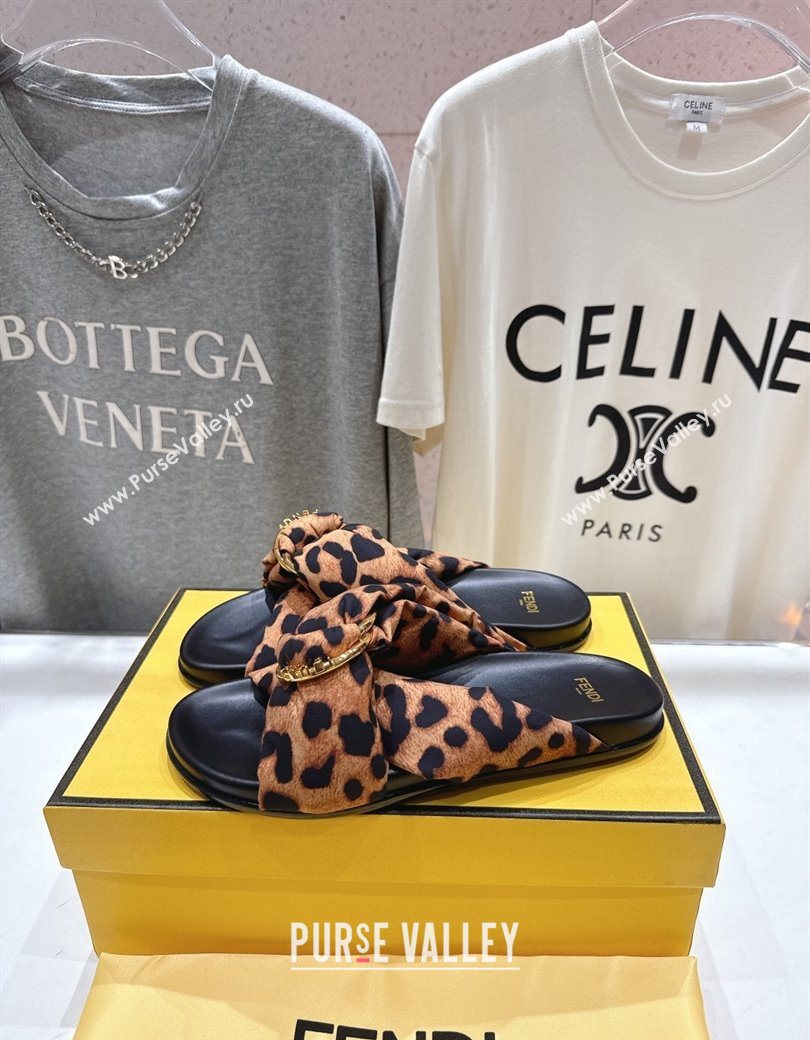 Fendi Feel Flat Slides Sandal in Leopard Print with D-ring Buckle Brown 2025 (MD-251216060)