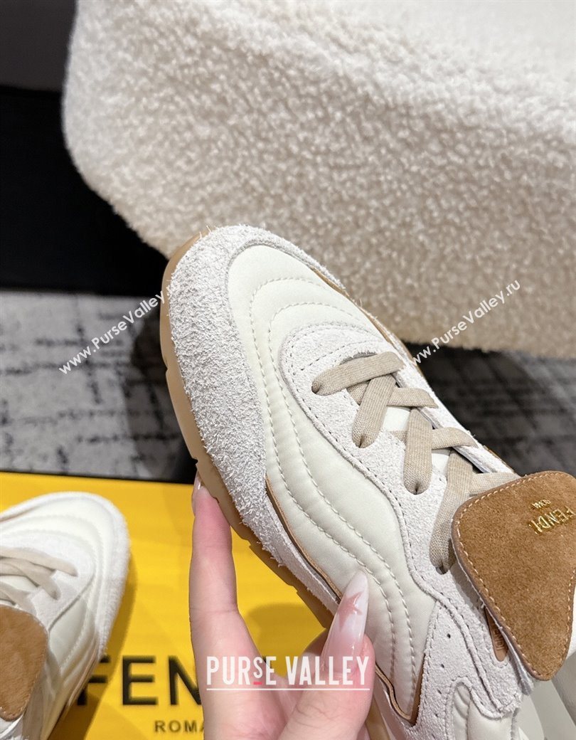Fendi Wave Pulse Low-tops Sneakers in Fabric and Suede White 2025 (MD-251216066)