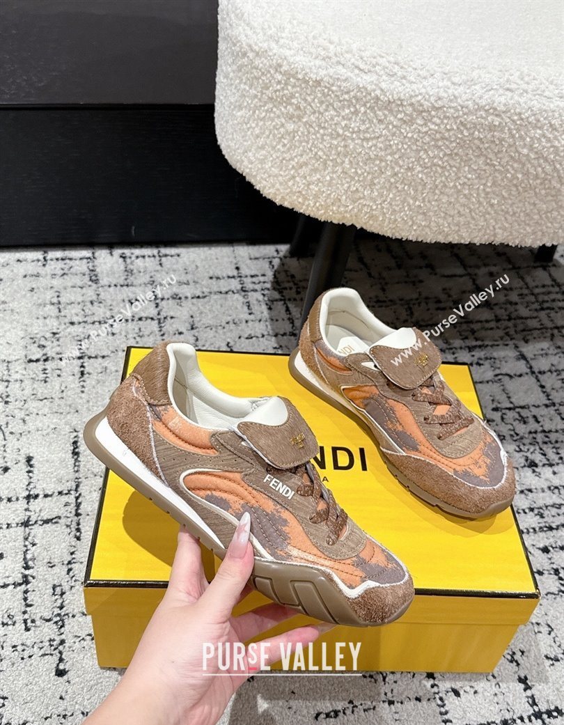 Fendi Wave Pulse Low-tops Sneakers in Fabric and Suede Orange/Brown 2025 (MD-251216068)