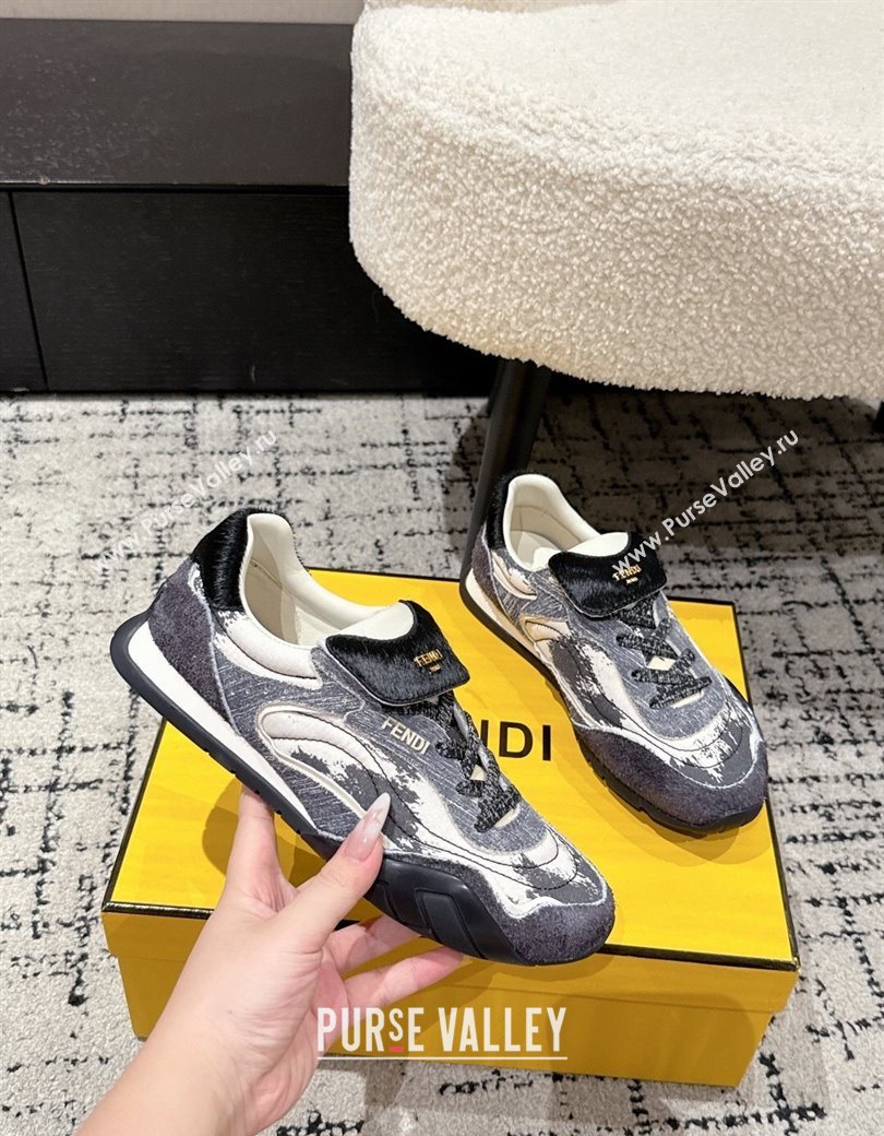 Fendi Wave Pulse Low-tops Sneakers in Fabric and Suede Black/Blue 2025 (MD-251216069)