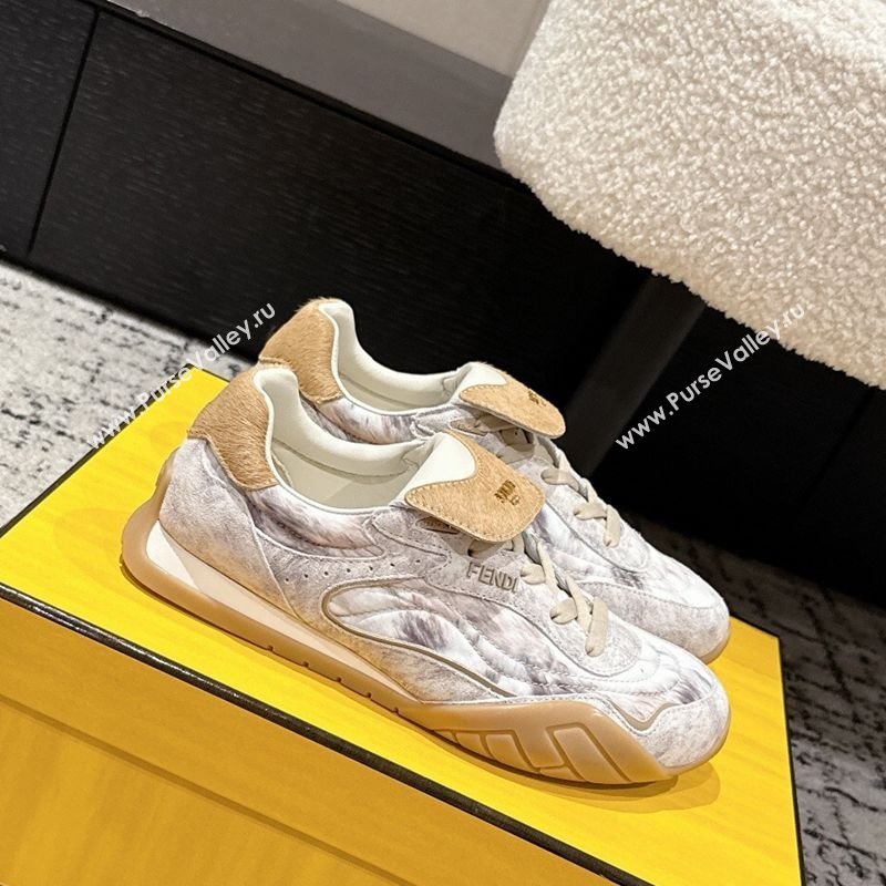 Fendi Wave Pulse Low-tops Sneakers in Fabric and Suede White/Grey 2025 (MD-251216070)