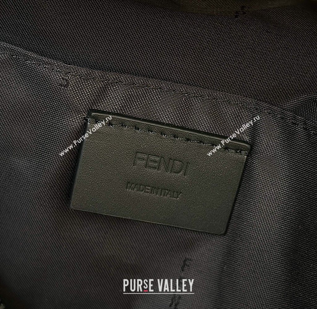 Fendi Lui Medium Bag in Grained Leather Black 2026 66811M (CL-260123077)