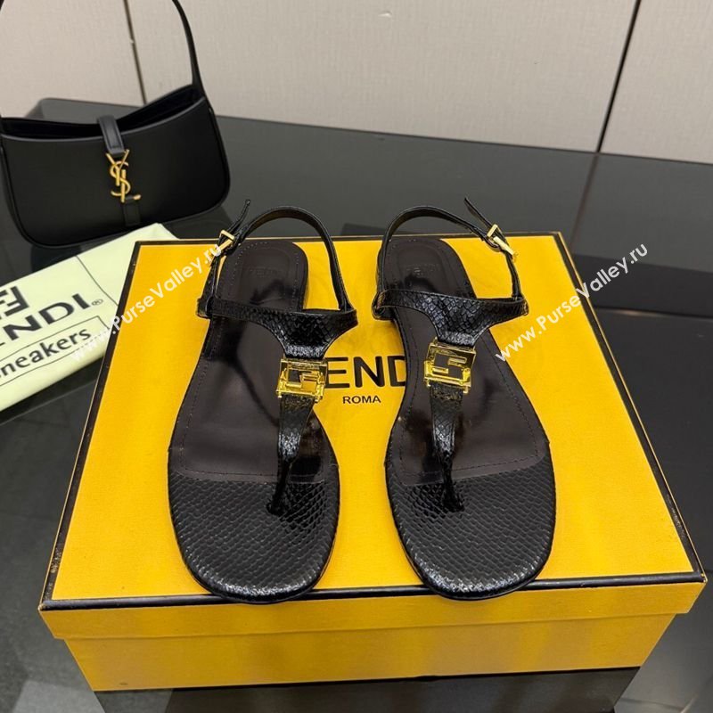 Fendi Delfina Flat Thong Sandals in Embossed Leather Black 2026 FE030201 (MD-260302007)