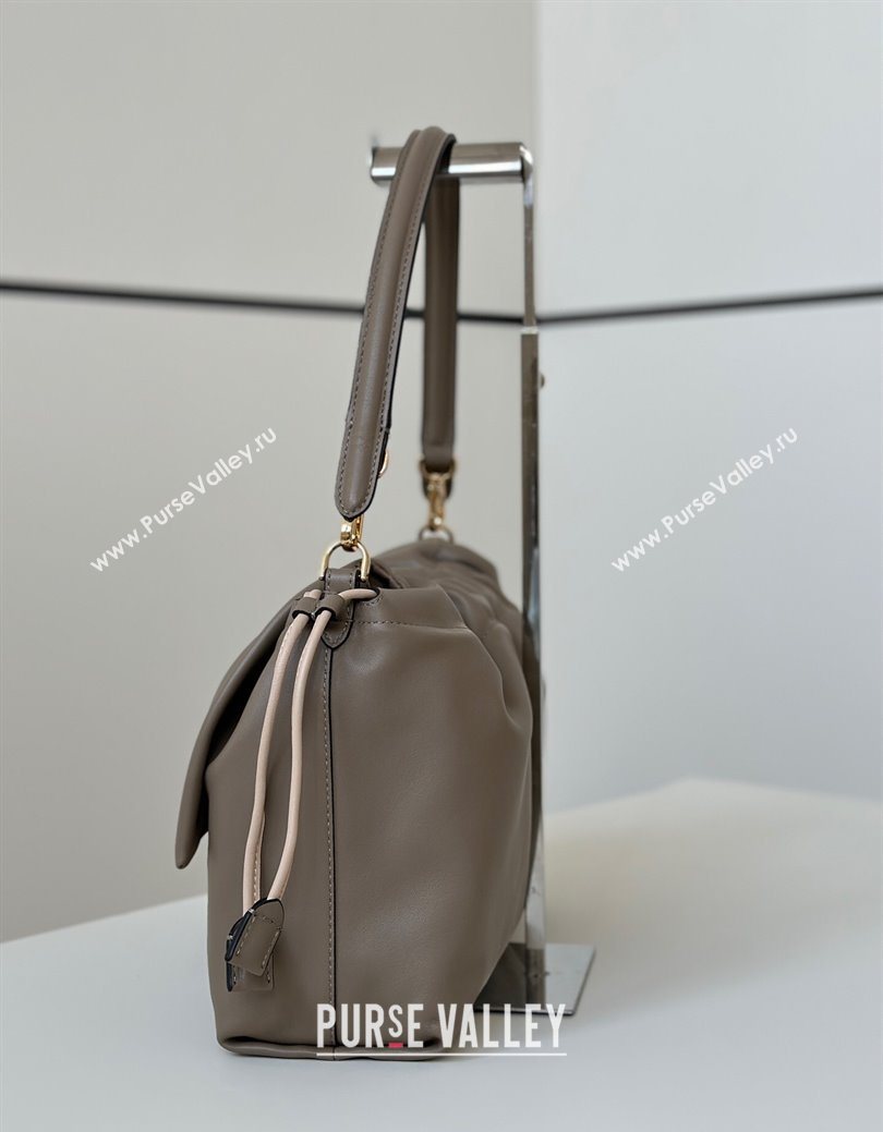 Fendi Mamma Baguette Large Bag in Nappa Leather Dove Grey 2025 8677L (CL-250628002)