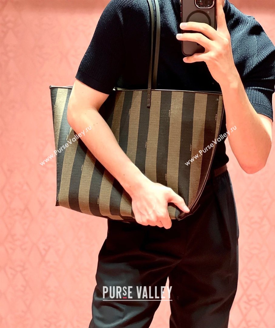 Fendi Large Roll Reversible shopper Tote Bag in Tobacco brown FF jacquard and striped Pequin fabric 2026 8661L (CL-260409098)
