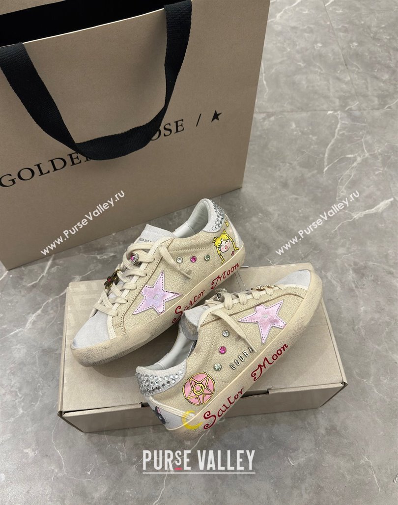 Golden Goose Super-Star Sneakers in Beige Crinkle Leather and Suede with Moon Print 2024 (13-240530002)