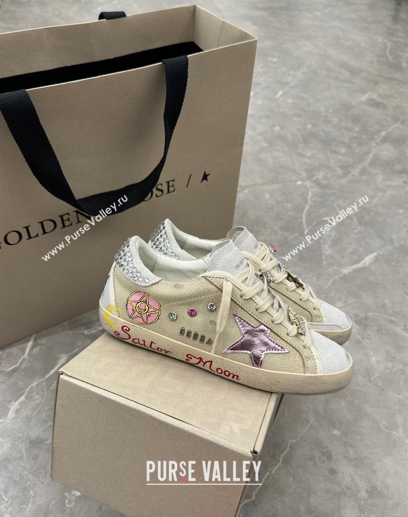 Golden Goose Super-Star Sneakers in Beige Crinkle Leather and Suede with Moon Print 2024 (13-240530002)