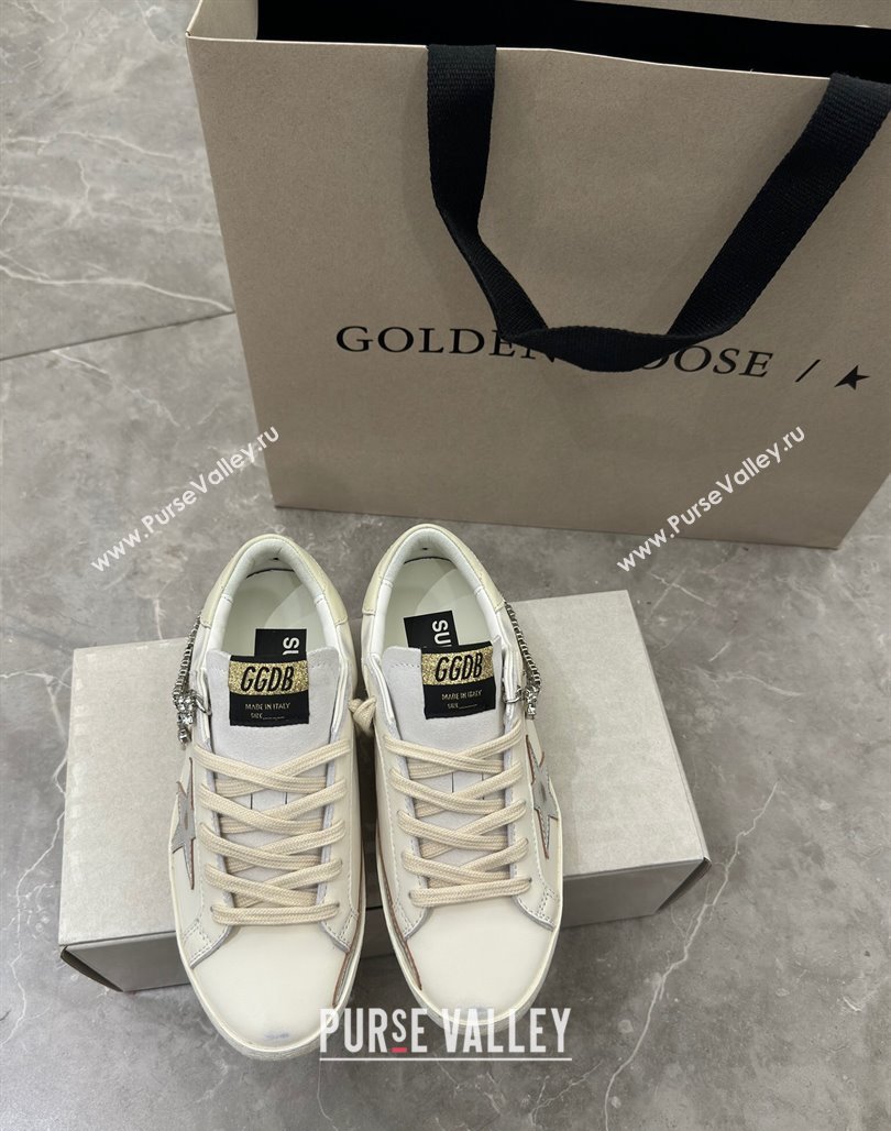 Golden Goose Super-Star Sneakers in white nappa leather with silver metallic leather star and Strass 2024 (13-240530019)