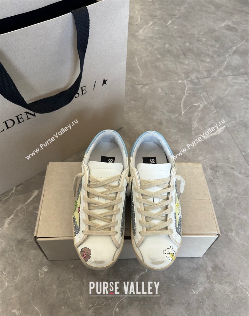 Golden Goose Super-Star Sneakers in Leather and Glitters with Dogs Print White/Light Blue 2024 (13-240530005)