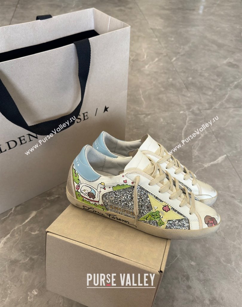 Golden Goose Super-Star Sneakers in Leather and Glitters with Dogs Print White/Light Blue 2024 (13-240530005)