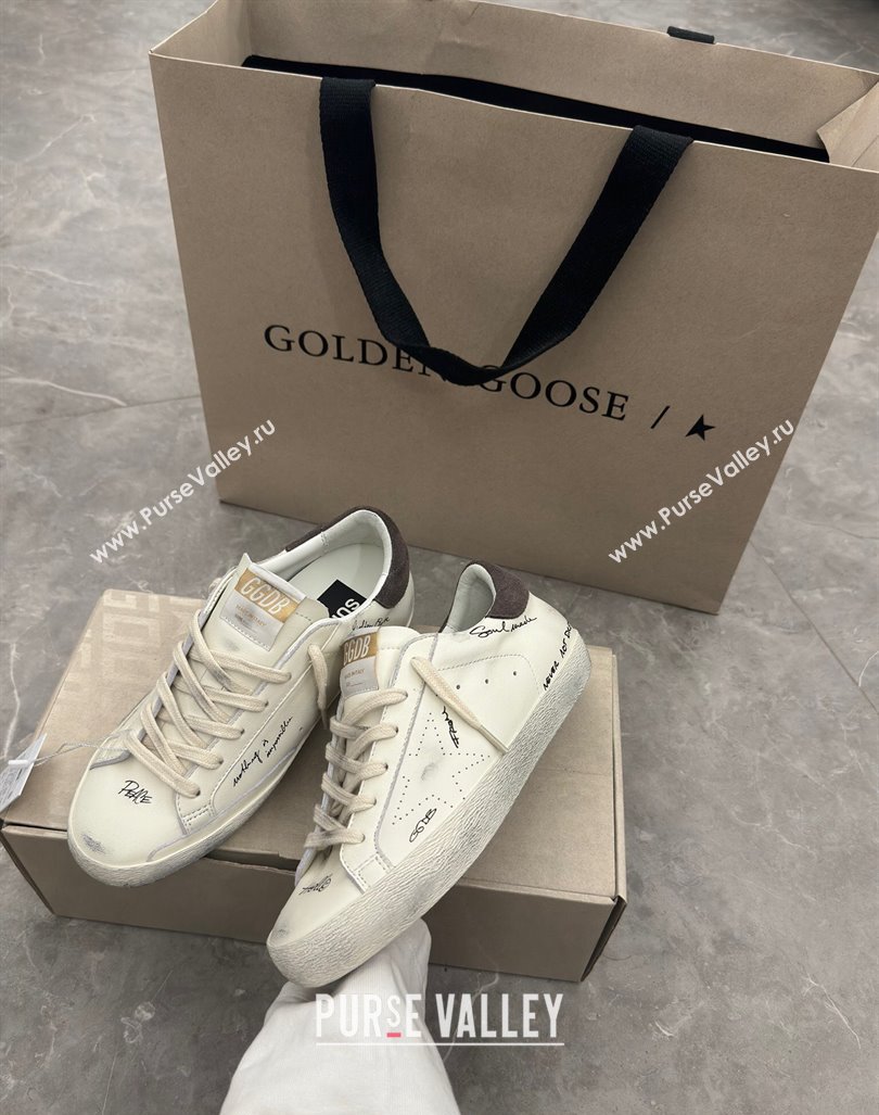 Golden Goose Super-Star Sneakers in nappa leather with perforated star and grey suede heel tab 2024 (13-240905068)