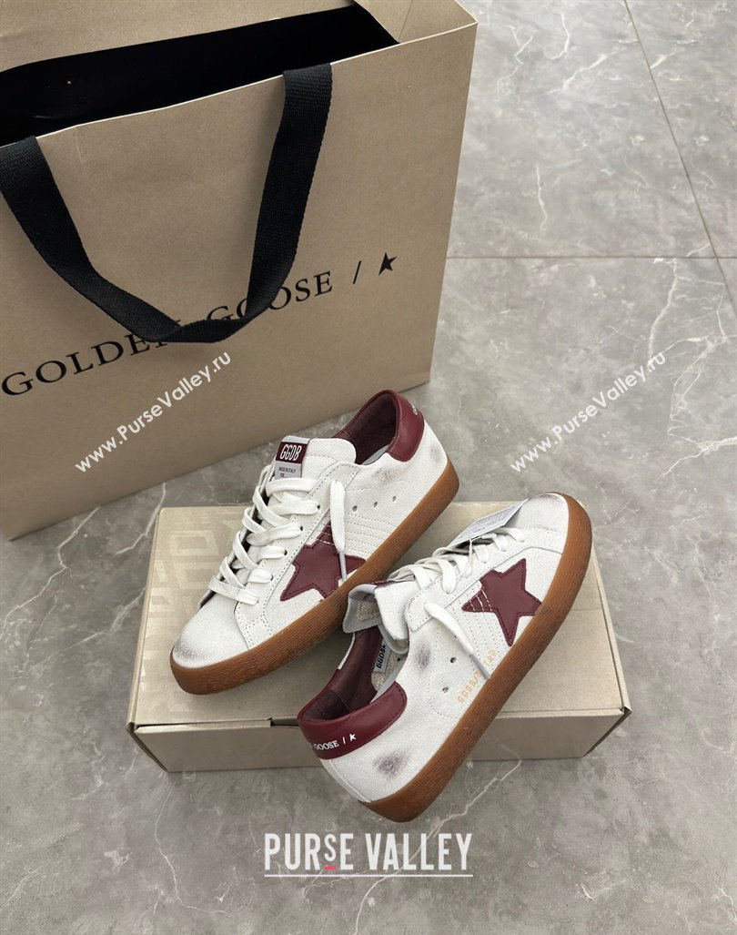 Golden Goose Super-Star Sneakers in white leather with burgundy leather star and heel tab 2024 (13-241009052)