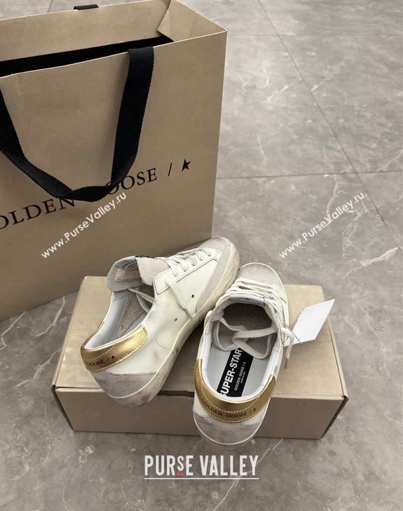 Golden Goose Super-Star Sneakers in White Leather with Strass Star and Gold Heel 2024 (13-241009054)