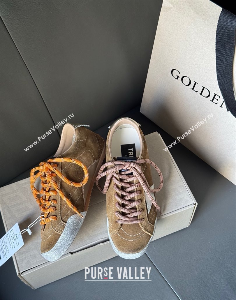 Golden Goose Womens True-Star Sneakers in tobacco-colored brown suede with white star and gold-tone heel tab 2025 (MD-250429052)