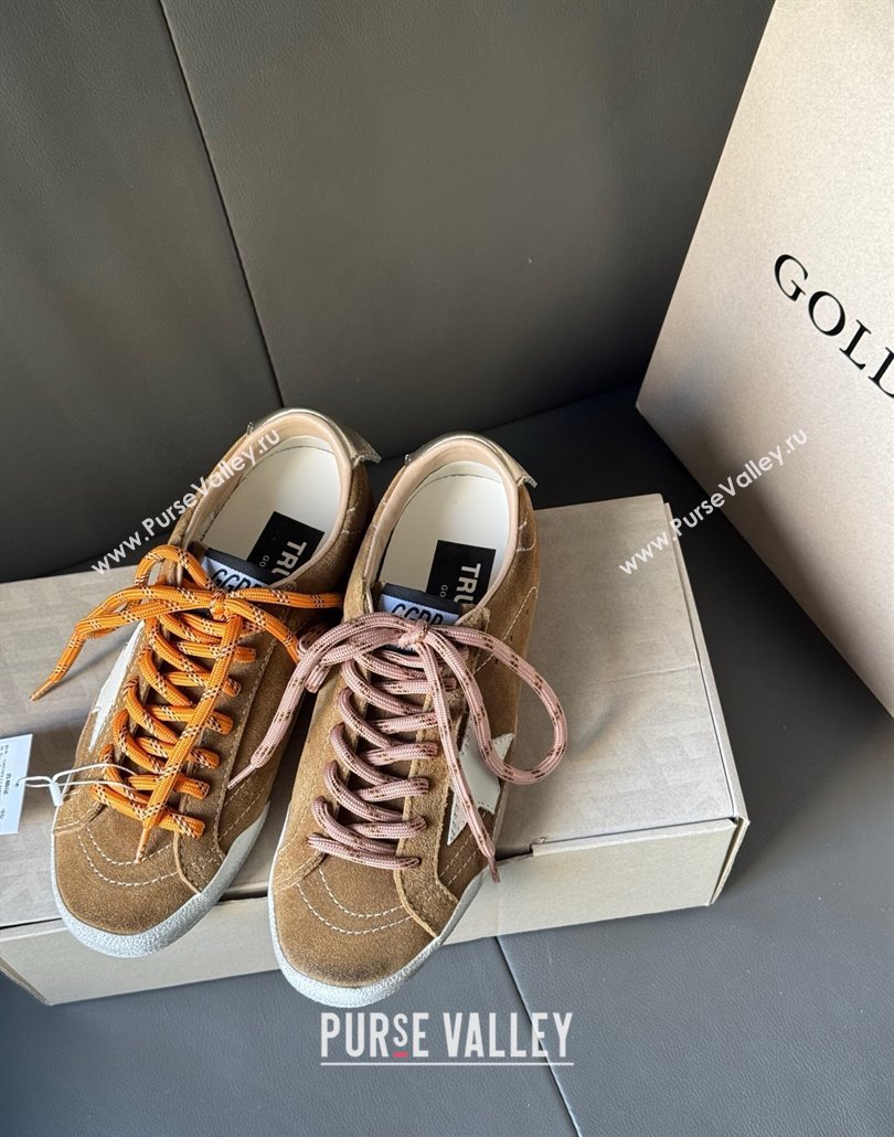 Golden Goose Womens True-Star Sneakers in tobacco-colored brown suede with white star and gold-tone heel tab 2025 (MD-250429052)