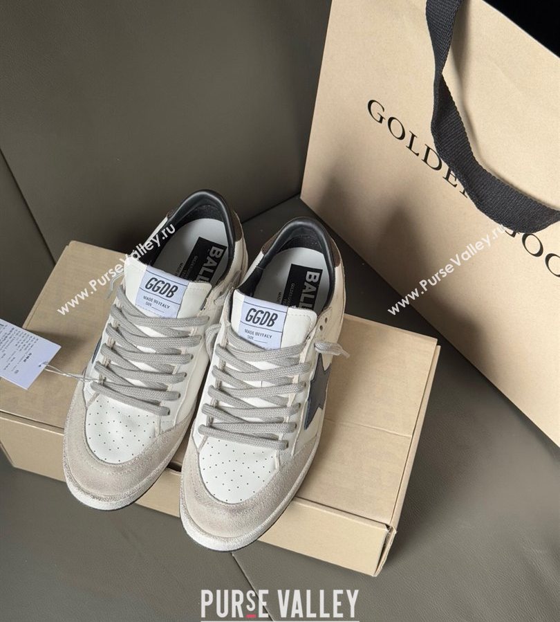 Golden Goose Ball Star in white leather with leather star and grey suede heel tab 2025 0711 (13-250711005)