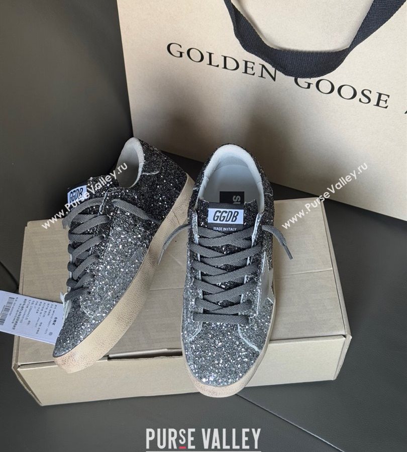Golden Goose Women’s Super-Star in silver and black glitters 2025 0711 (13-250711009)