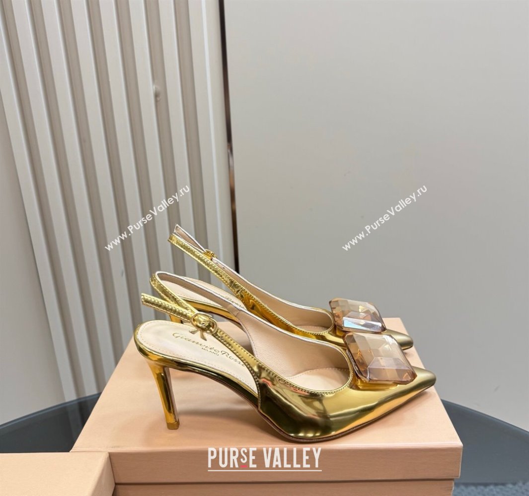 Gianvito Rossi Jaipur Pumps 8.5cm in Patent Leather with Maxi Stone Gold 2025 (MD-250428148)
