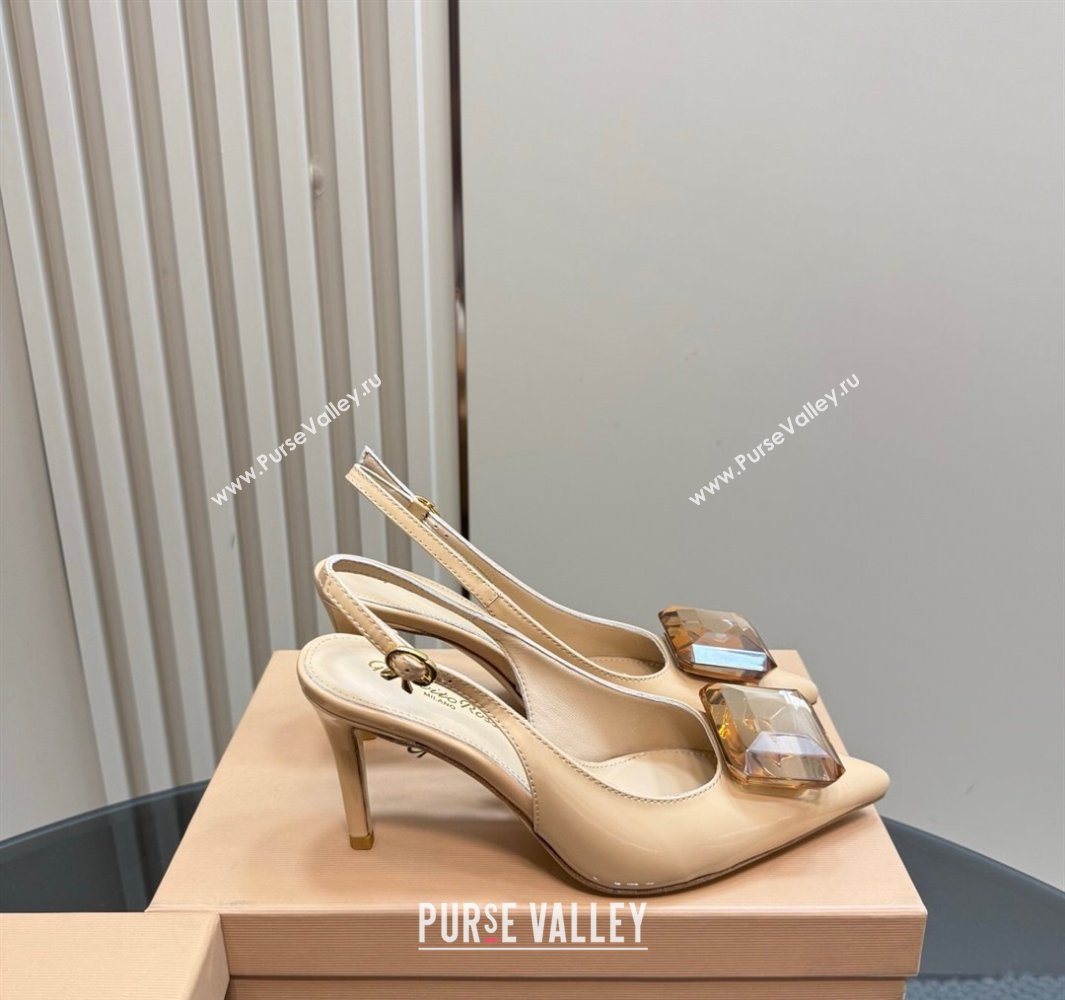 Gianvito Rossi Jaipur Pumps 8.5cm in Patent Leather with Maxi Stone Nude 2025 (MD-250428149)