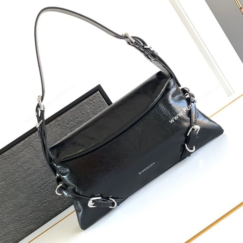 Givenchy Small Ptit Voyou bag in patent leather Black 2025 (Ys-250408013)