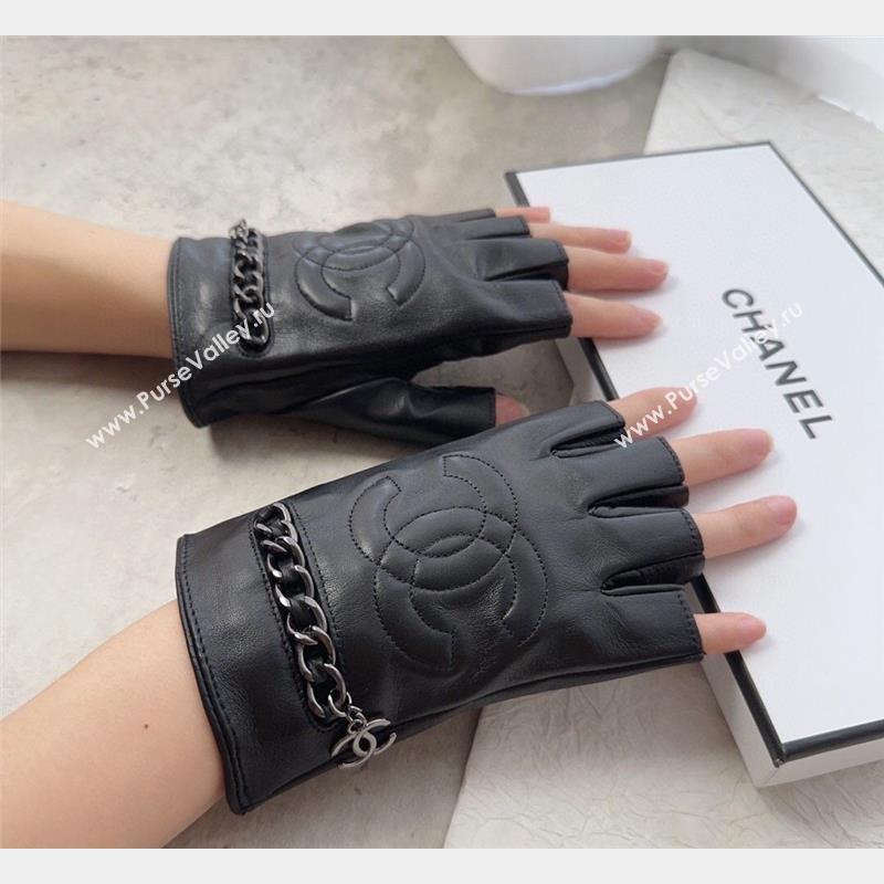 Chanel Lambskin Short Gloves with Chain Black 2023 1019 (A-23101969)