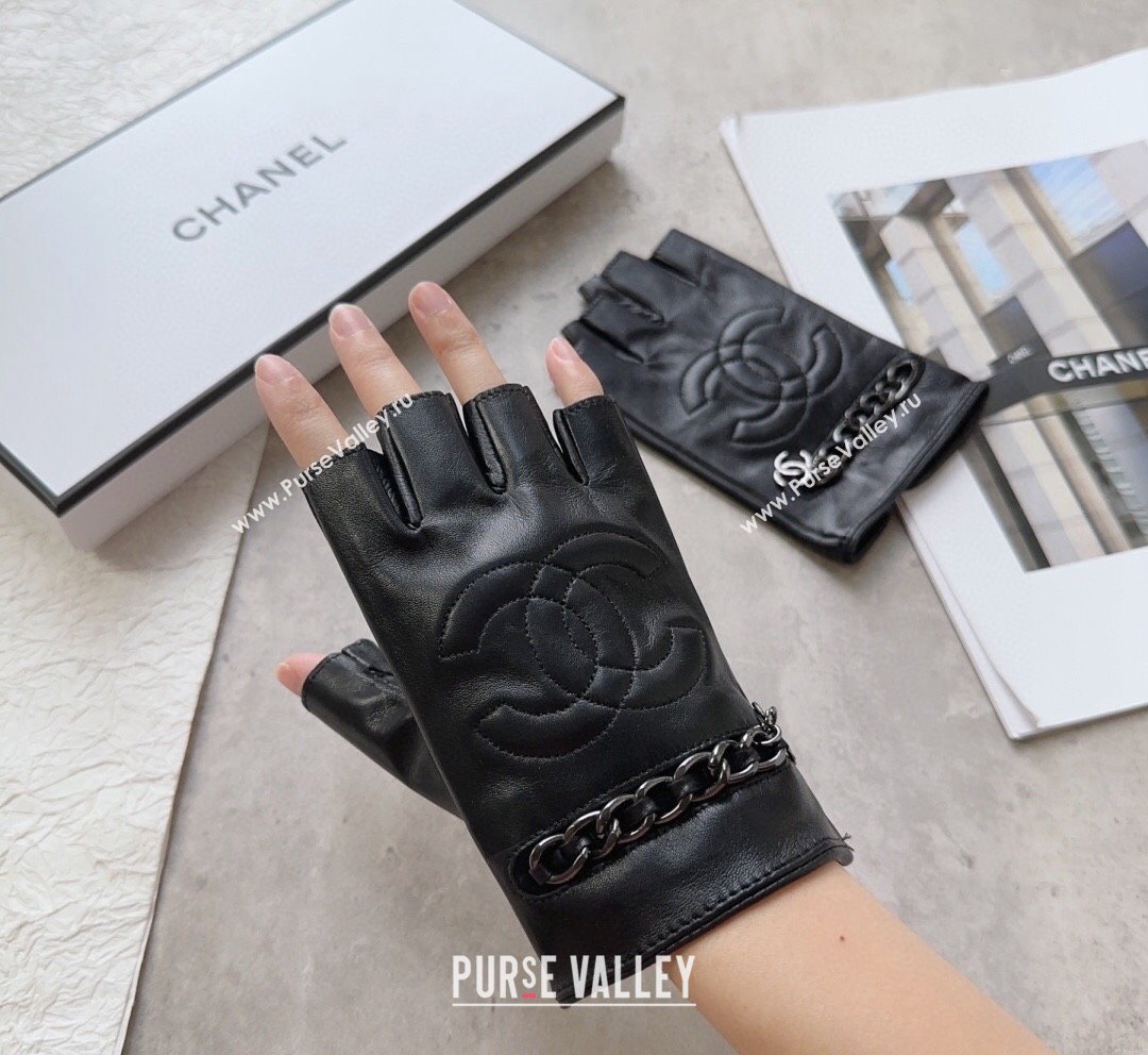 Chanel Lambskin Short Gloves with Chain Black 2023 1019 (A-23101969)