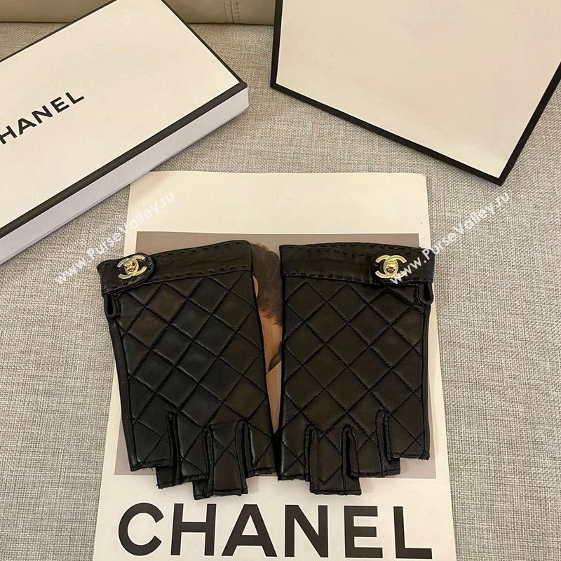 Chanel Quilted leather Half Gloves L Black 2024 (A-241023111)