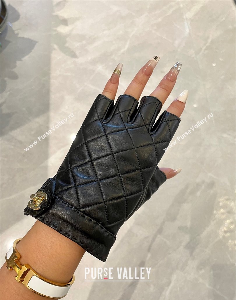 Chanel Quilted leather Half Gloves L Black 2024 (A-241023111)