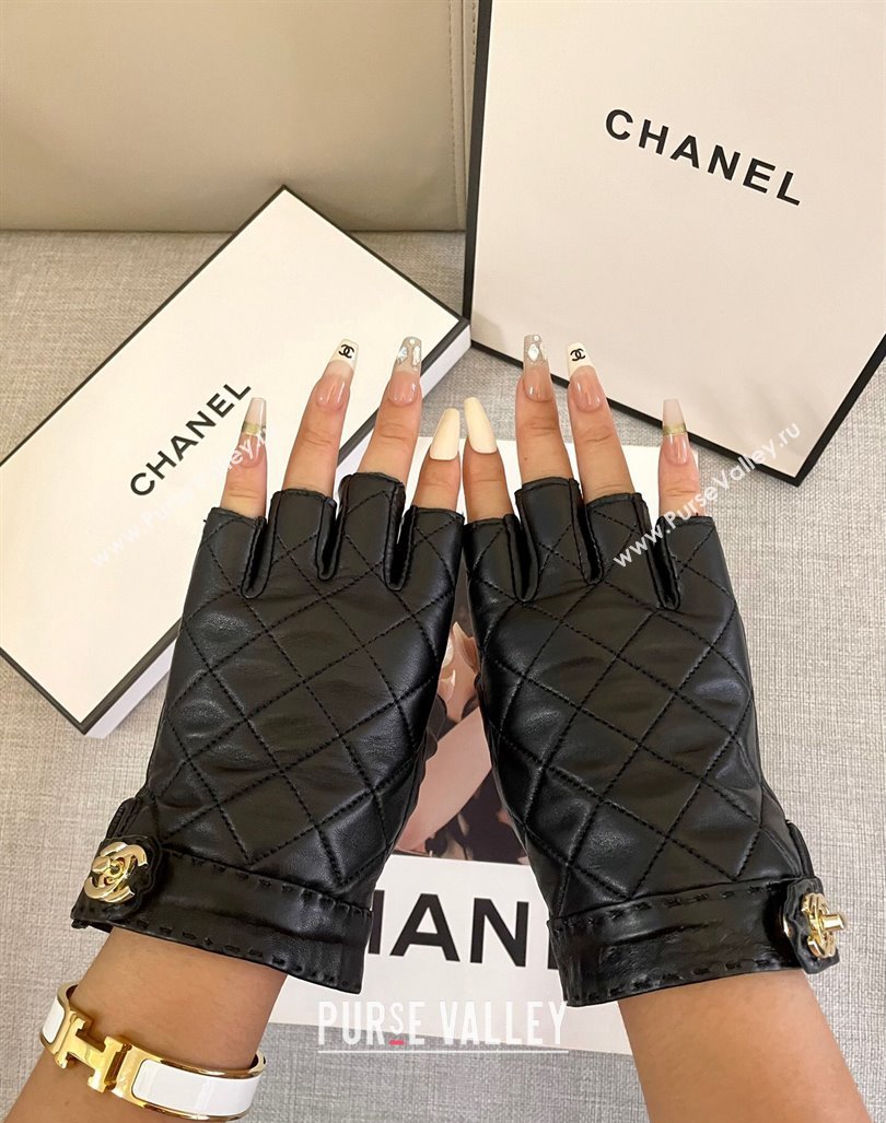 Chanel Quilted leather Half Gloves L Black 2024 (A-241023111)