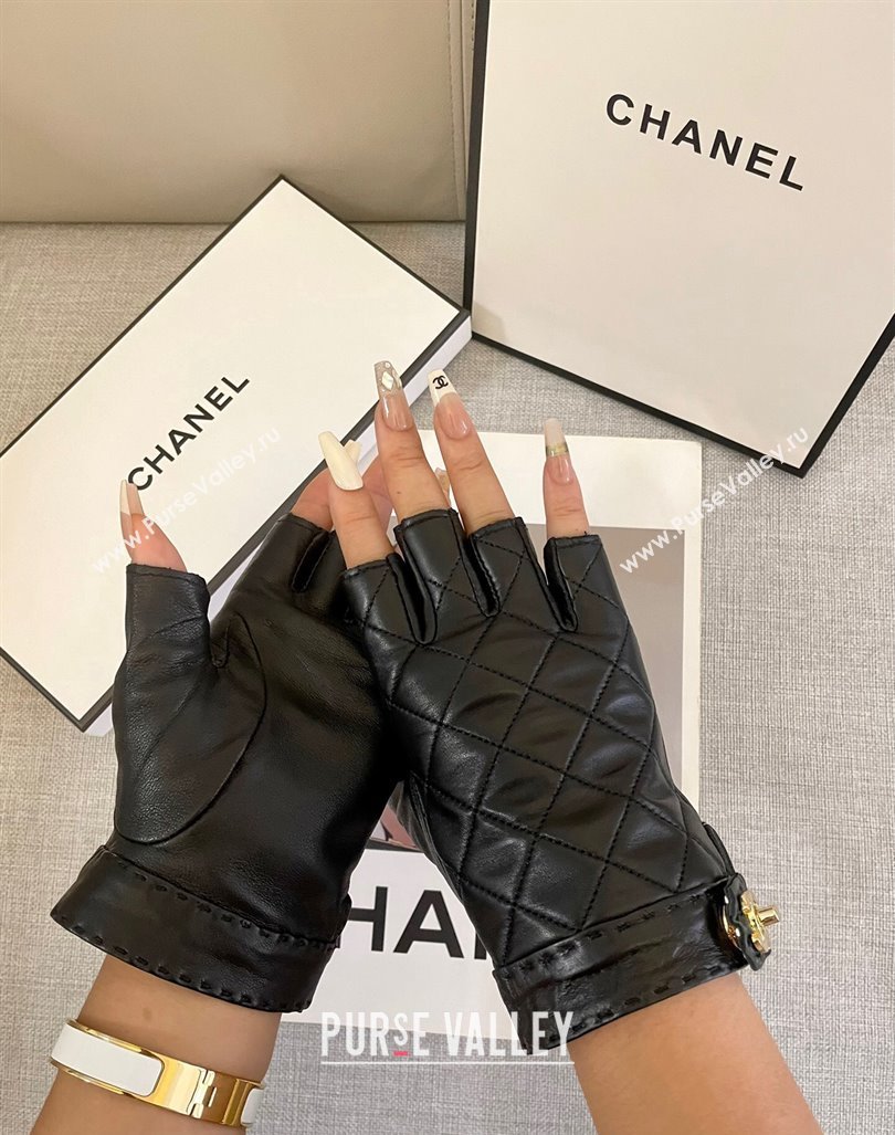 Chanel Quilted leather Half Gloves L Black 2024 (A-241023111)