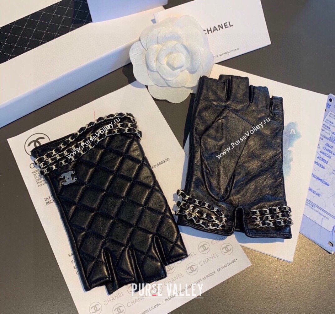 Chanel Quilted Lambskin Gloves with Chain Wrap Black 2024 1023 (A-241023112)