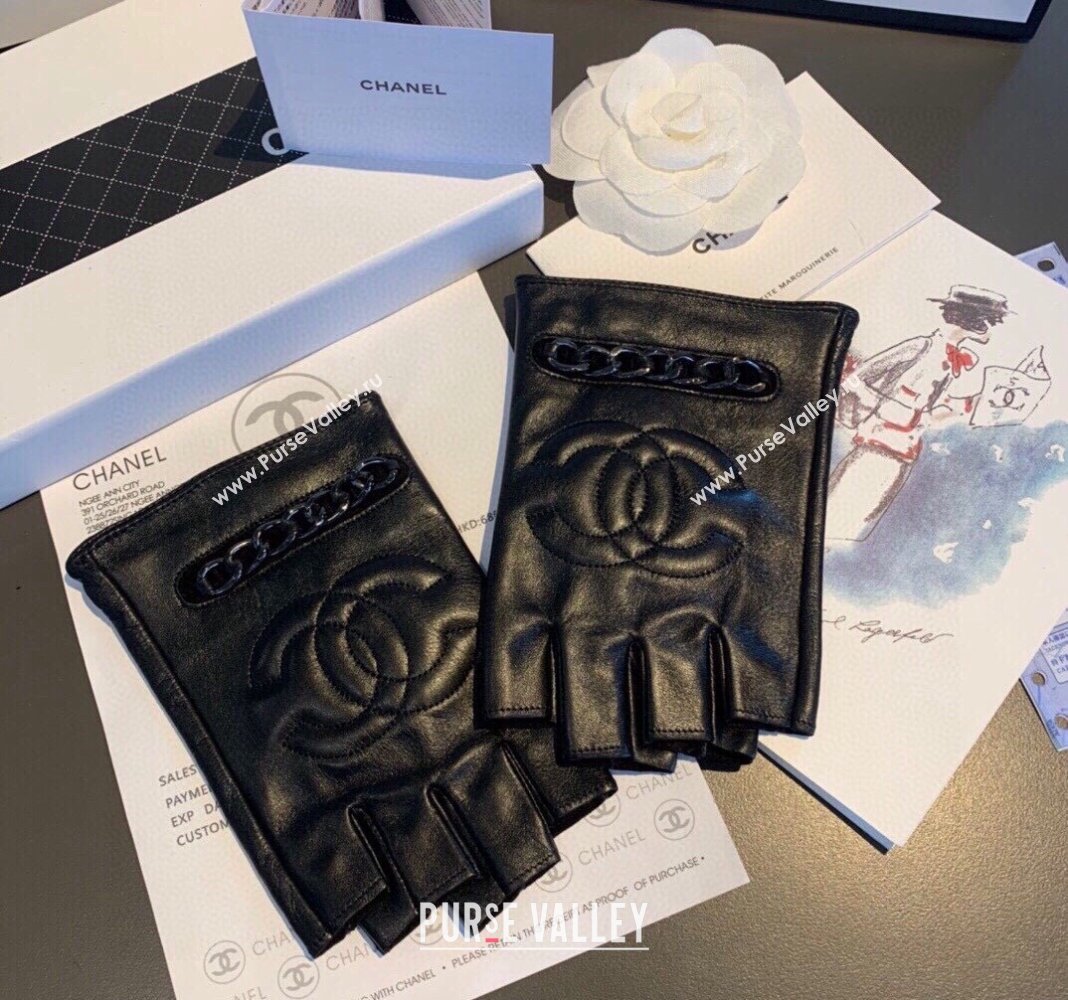 Chanel CC Lambskin Gloves with Chain Black 2024 1023 (A-241023113)