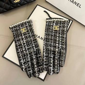 Chanel Tweed Gloves with Pearls CC L Black 2024 1023 (A-241023115)