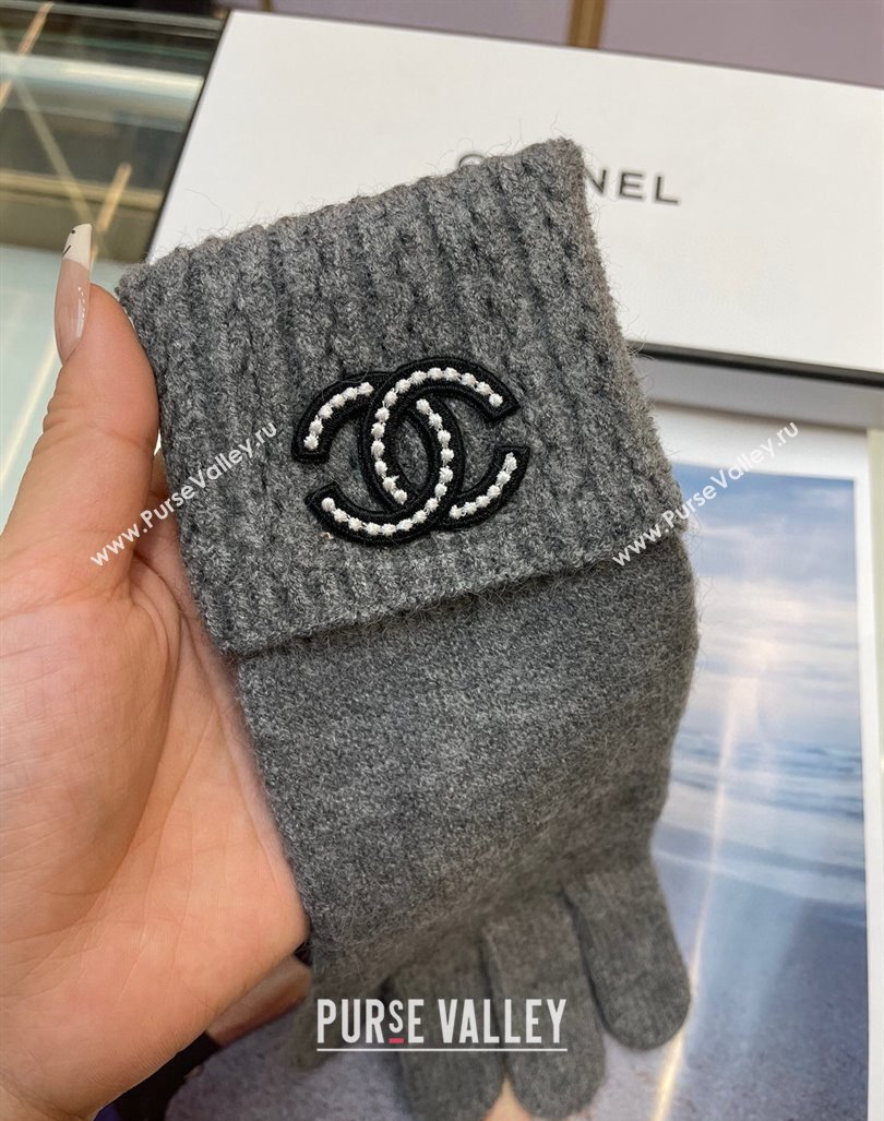 Chanel Cashmere Knit Gloves with Strass CC Grey 2024 1023 (A-241023134)