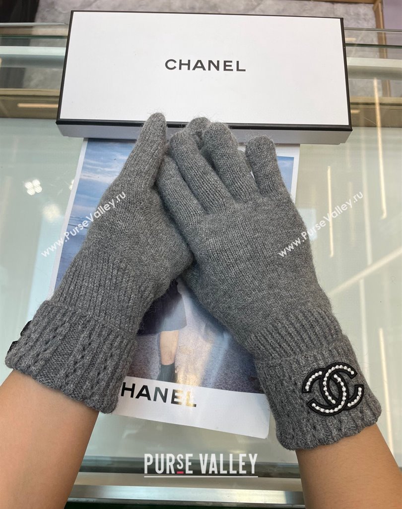 Chanel Cashmere Knit Gloves with Strass CC Grey 2024 1023 (A-241023134)