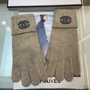 Chanel Cashmere Knit Gloves with Strass CC Beige 2024 1023 (A-241023135)