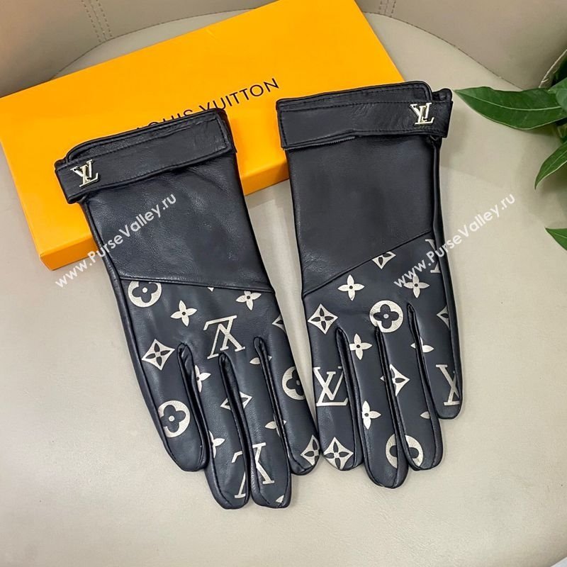Louis Vuitton Lambskin Gloves with Monogram Black 2025 1111 (SHI-251112075)