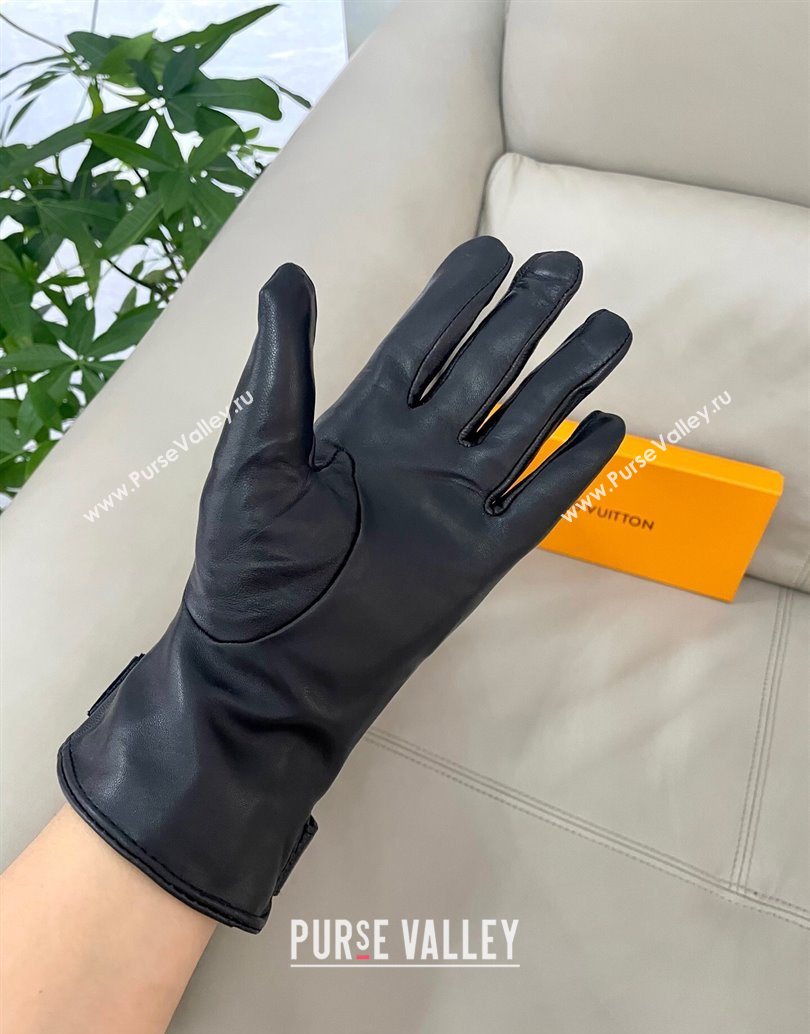 Louis Vuitton Lambskin Gloves with Monogram Black 2025 1111 (SHI-251112075)
