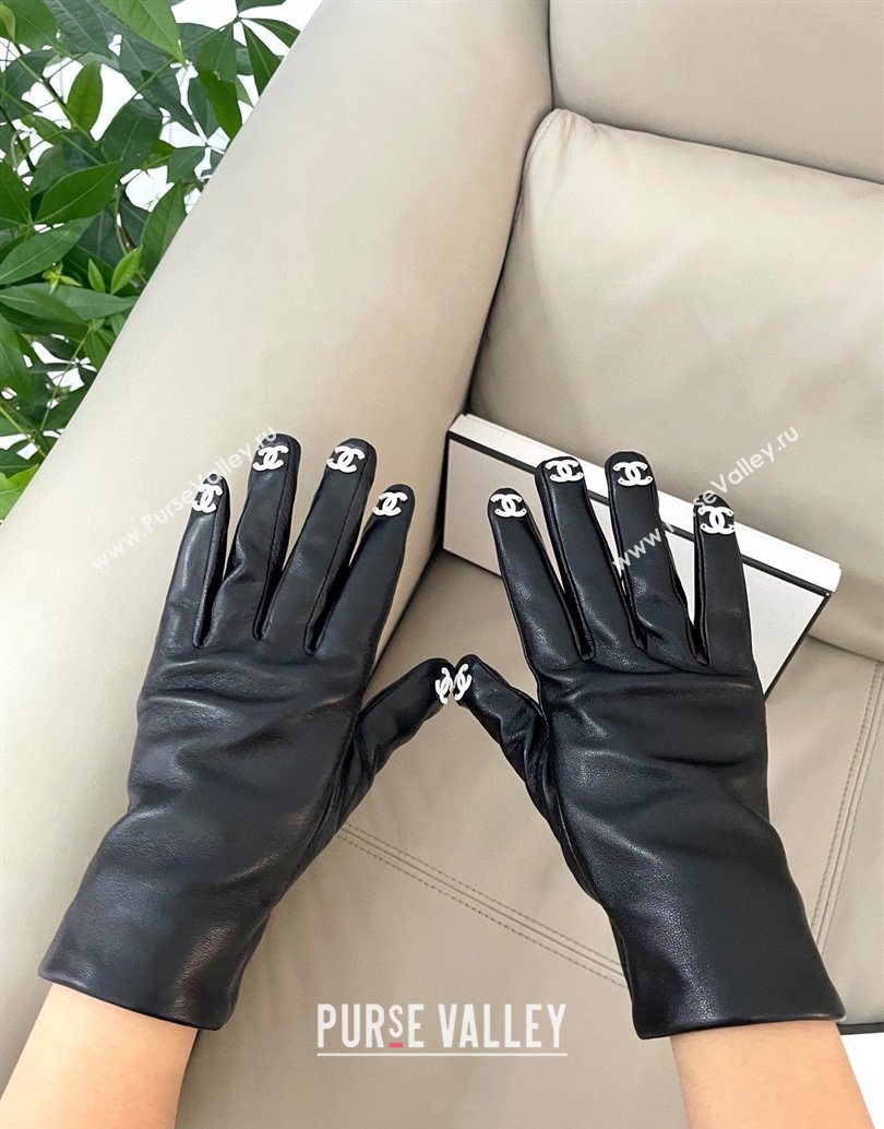 Chanel Lambskin Gloves with Finger CC L Black 2025 1111 (SHI-251112076)